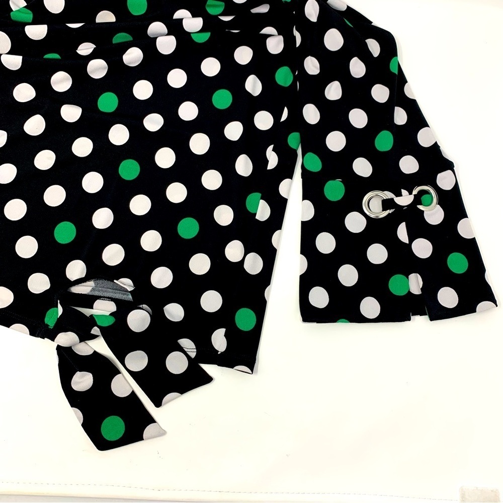 C EST. 1946 Casual Top blouse 3/4  sleeves Black Green Dots Women’s size M - Picture 5 of 9